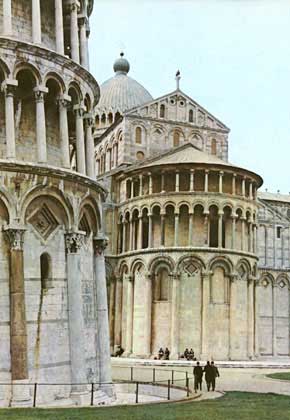 Средневековое искусство, Романский стиль в искусстве Италии, Пизанский собор